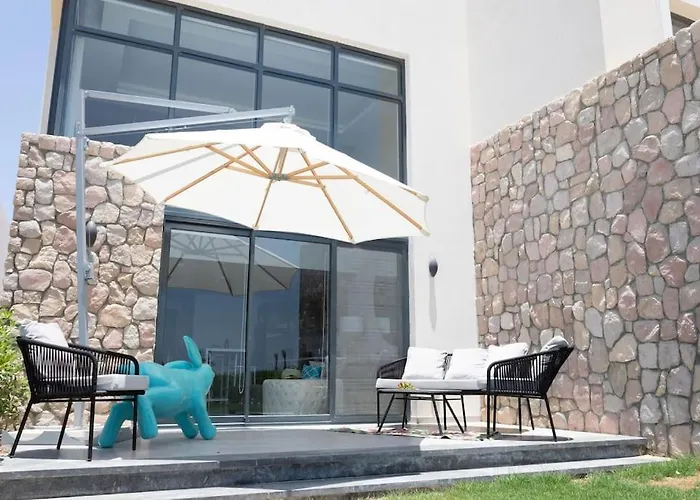 Alpesi faház Beachfront Spacious Somabay Loft Gurdaka